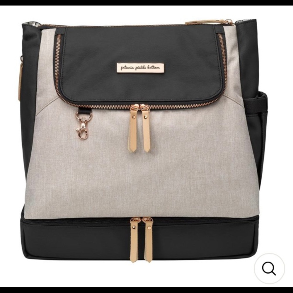 Petunia Pickle Bottom Pivot in Sand